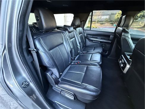Used 2020 Ford Expedition Max XLT w/ Equipment Group 202A image 16