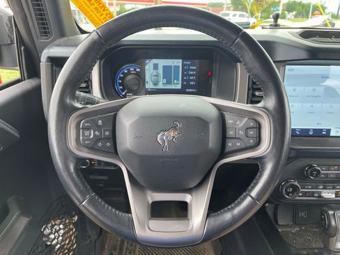 Used 2021 Ford Bronco First Edition AWD/4WD image 11
