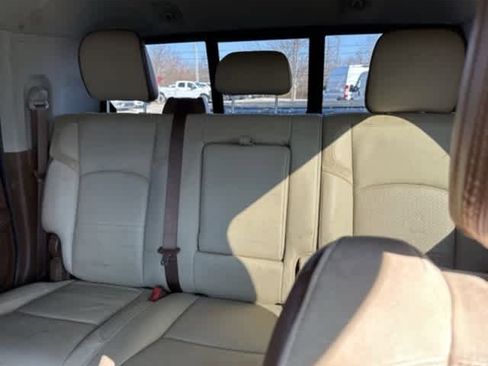 Used 2023 RAM 3500 Laramie image 8