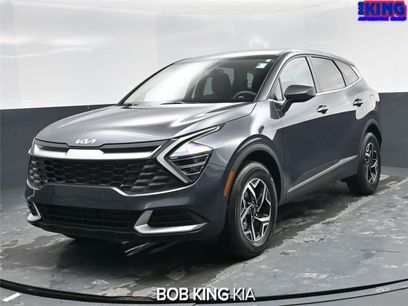 Used 2025 Kia Sportage LX