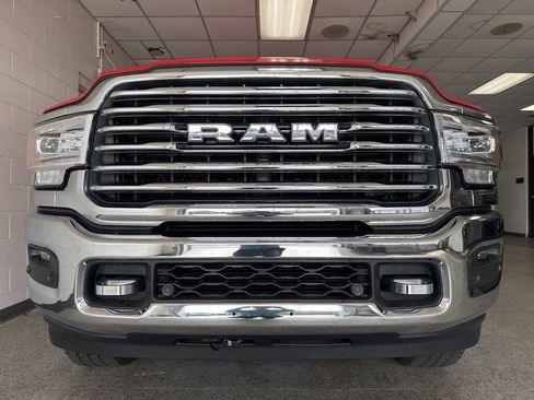 Certified 2024 RAM 2500 Limited w/ Safety Group AWD/4WD image 4
