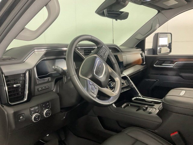 Used 2025 GMC Sierra 2500 Denali w/ Denali Reserve Package AWD/4WD image 22