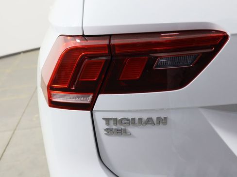 Used 2019 Volkswagen Tiguan SEL image 42