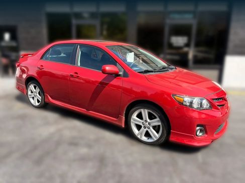 Used 2013 Toyota Corolla S w/ Premium Pkg FWD image 7