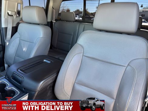 Used 2015 Chevrolet Silverado 2500 LTZ w/ LTZ Plus Package image 15