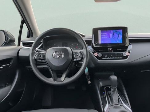 Used 2023 Toyota Corolla LE image 14