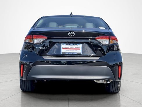 New 2025 Toyota Corolla LE FWD image 4