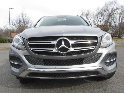 Used 2016 Mercedes-Benz GLE 350 w/ Premium Package image 4