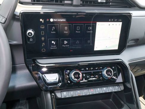 New 2026 GMC Sierra 2500 AT4X w/ LPO, Black Badging Package AWD/4WD image 18