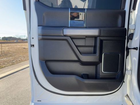 Used 2020 Ford F350 Platinum image 16