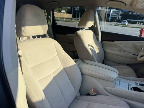 Used 2015 Nissan Murano SV w/ Cargo Package w/Cover FWD image 13