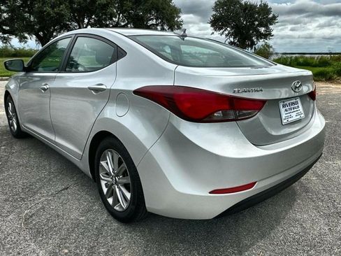 Used 2016 Hyundai Elantra SE w/ Option Group 02 image 6