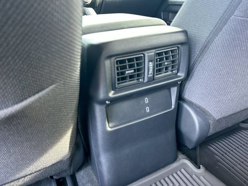 Used 2026 Toyota 4Runner SR5 AWD/4WD image 21