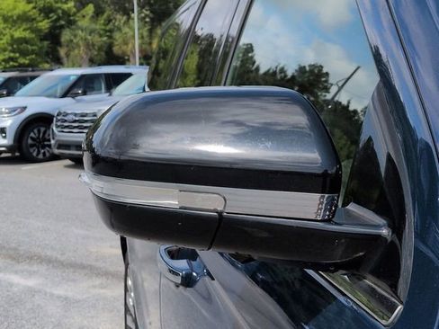 Used 2019 Lincoln Navigator L Reserve w/ Cargo Package AWD/4WD image 12