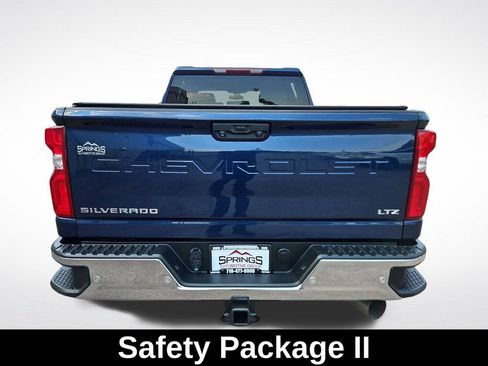 Used 2022 Chevrolet Silverado 3500 LTZ w/ Safety Package AWD/4WD image 5