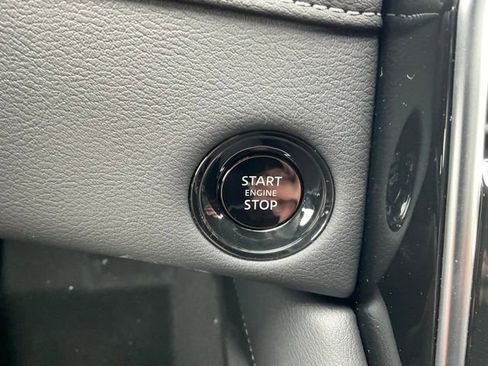 New 2026 Nissan Armada SL w/ Captain's Chari Seat Package AWD/4WD image 23