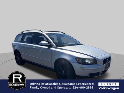 Used 2007 Volvo V50 T5 AWD/4WD image 2