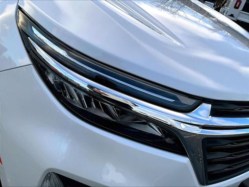 Used 2022 Chevrolet Equinox LT image 31