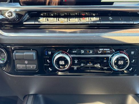 New 2026 GMC Sierra 2500 SLT image 23