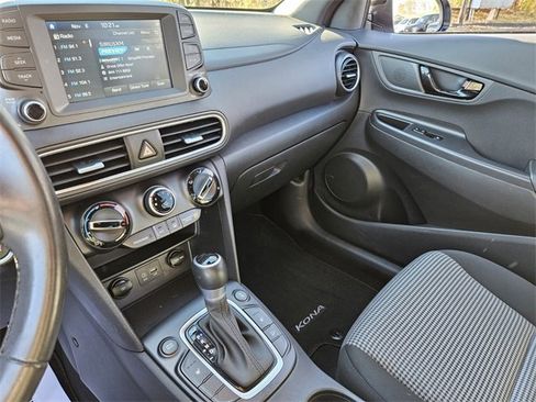 Used 2021 Hyundai Kona Night image 19