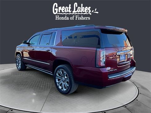 Used 2016 GMC Yukon XL Denali w/ Open Road Package image 3