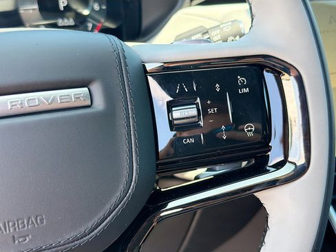 New 2026 Land Rover Range Rover Velar Belgravia AWD/4WD image 38