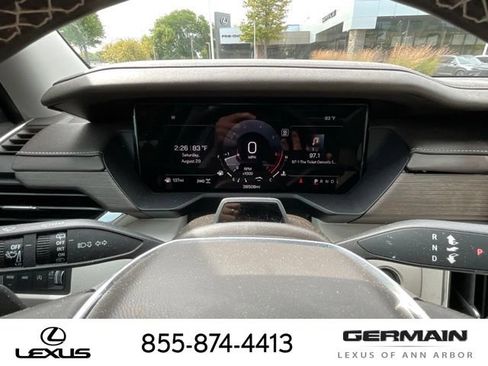 Used 2024 GMC Acadia Denali w/ Super Cruise Package AWD/4WD image 17