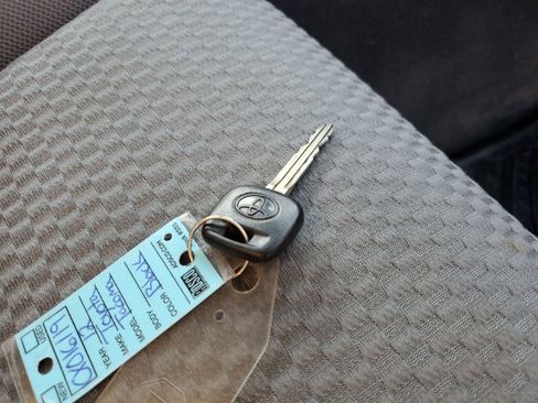 Used 2012 Toyota Tacoma 4x4 Access Cab image 34