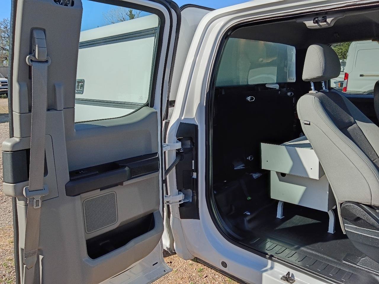 Used 2019 Ford F150 XL w/ Equipment Group 101A Mid RWD image 16