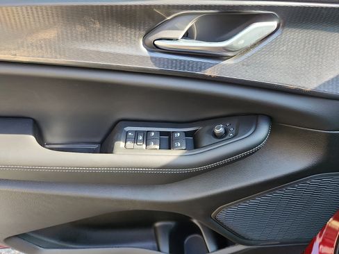 New 2025 Jeep Grand Cherokee Laredo X w/ Luxury Tech Group I image 8