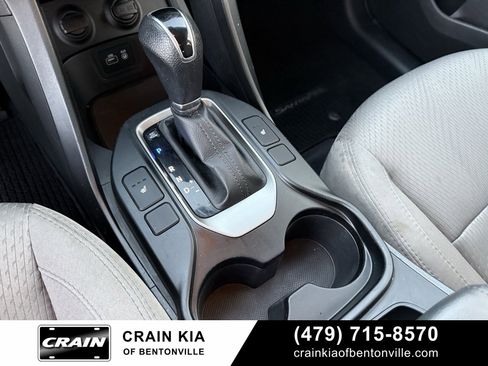 Used 2018 Hyundai Santa Fe Sport w/ 2.4L Value Package 02 image 20