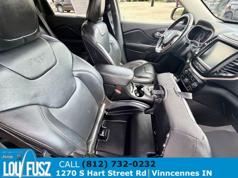 Used 2016 Jeep Cherokee Limited AWD/4WD image 22