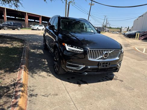 Used 2023 Volvo XC90 B6 Plus w/ Protection Package Premier AWD/4WD image 3