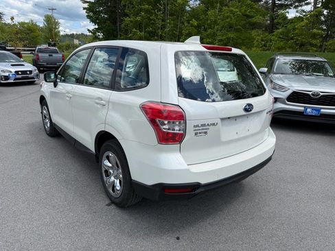 Used 2016 Subaru Forester 2.5i AWD/4WD image 8