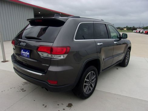 Used 2020 Jeep Grand Cherokee Limited AWD/4WD image 3