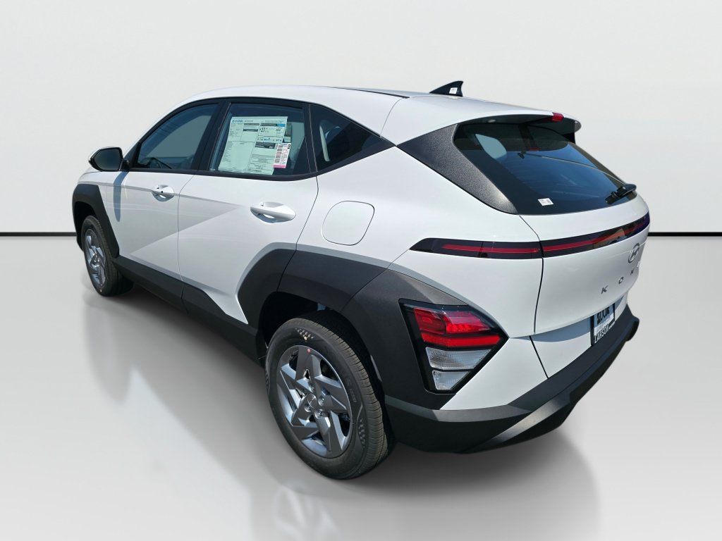 New 2027 Hyundai Kona SE AWD/4WD image 5