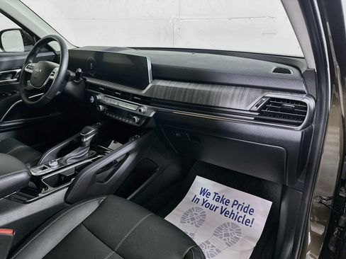 Used 2025 Kia Telluride SX FWD image 31