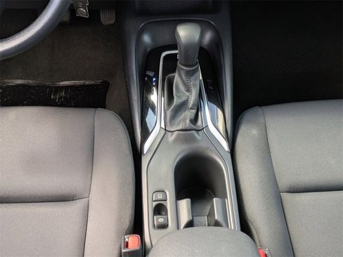 Used 2023 Toyota Corolla LE image 18