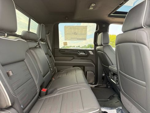 New 2026 GMC Sierra 2500 AT4X AWD/4WD image 40