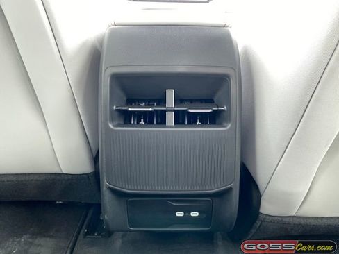 New 2026 Jeep Cherokee Limited image 22