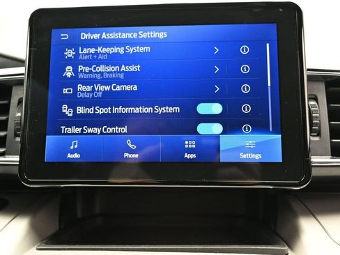 Used 2023 Ford Explorer XLT w/ Equipment Group 202A AWD/4WD image 33