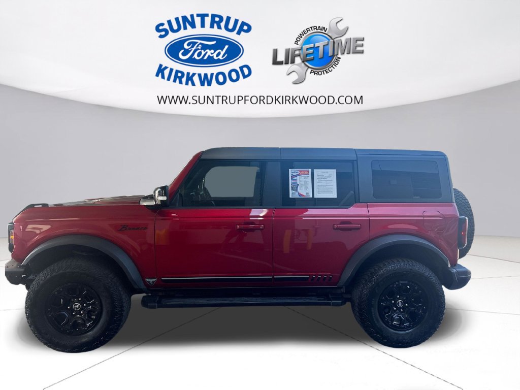 Used 2021 Ford Bronco First Edition AWD/4WD image 2