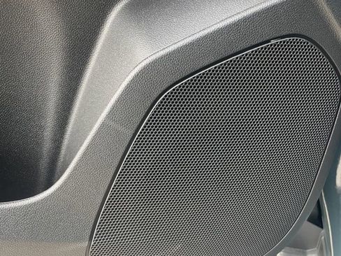 New 2026 Chevrolet Trax LT w/ LT Convenience Package image 12