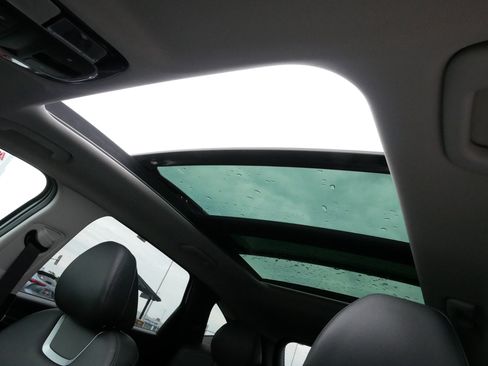 Used 2023 Hyundai Tucson Limited image 33