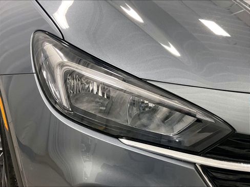 Used 2022 Buick Encore GX Select image 31