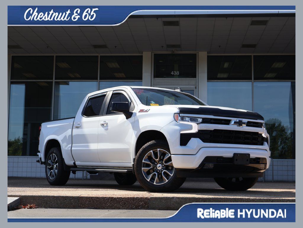 Used 2022 Chevrolet Silverado 1500 RST AWD/4WD image 1