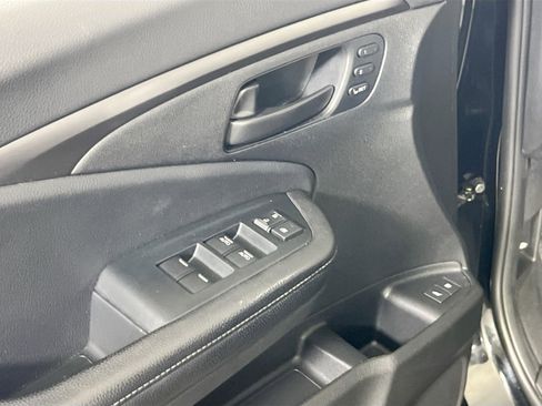 Used 2022 Honda Passport EX-L image 17