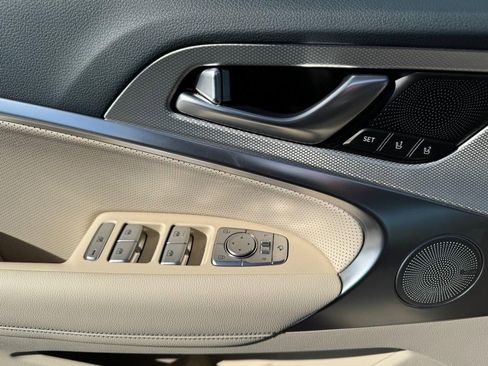 New 2026 Genesis G70 2.5T Prestige image 11