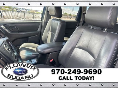 Used 2004 MAZDA Tribute ES AWD/4WD image 24