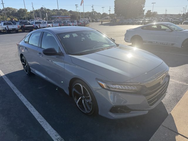 Used 2021 Honda Accord Sport image 3